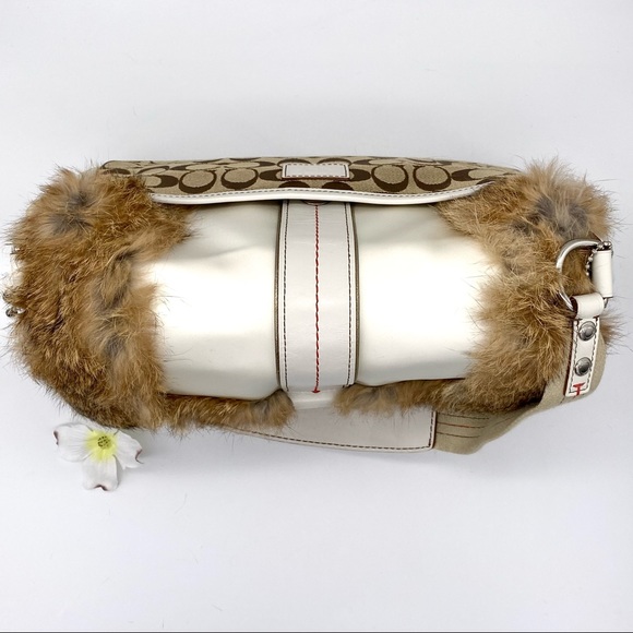 EUC COACH Fur Signature Ski Flap Shoulder Bag - Picture 6 of 16